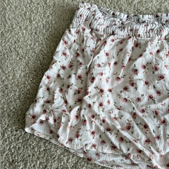 Urban outfitters out from under Lilly lounge Shirred ruffle micro shorts small - Picture 4 of 13